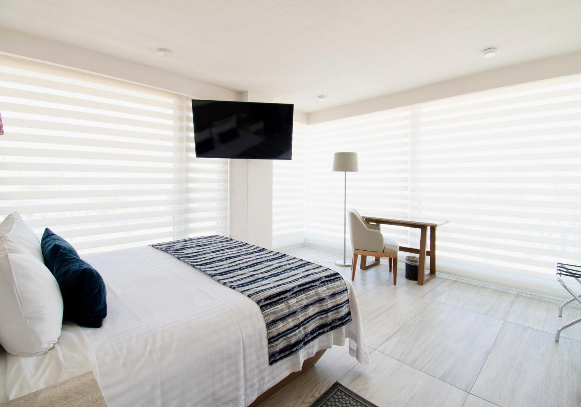 Hotel Velvet Plaza Guadalajara Zewnętrze zdjęcie